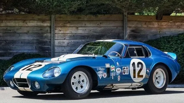 Найдорожчий американський автомобіль: Shelby Cobra за $42,9 млн