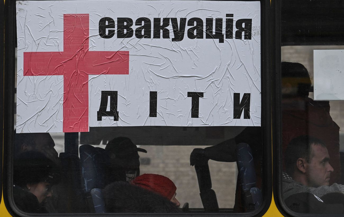 Обов'язкова евакуація дітей під Харковом: практичні поради та маршрути виїзду