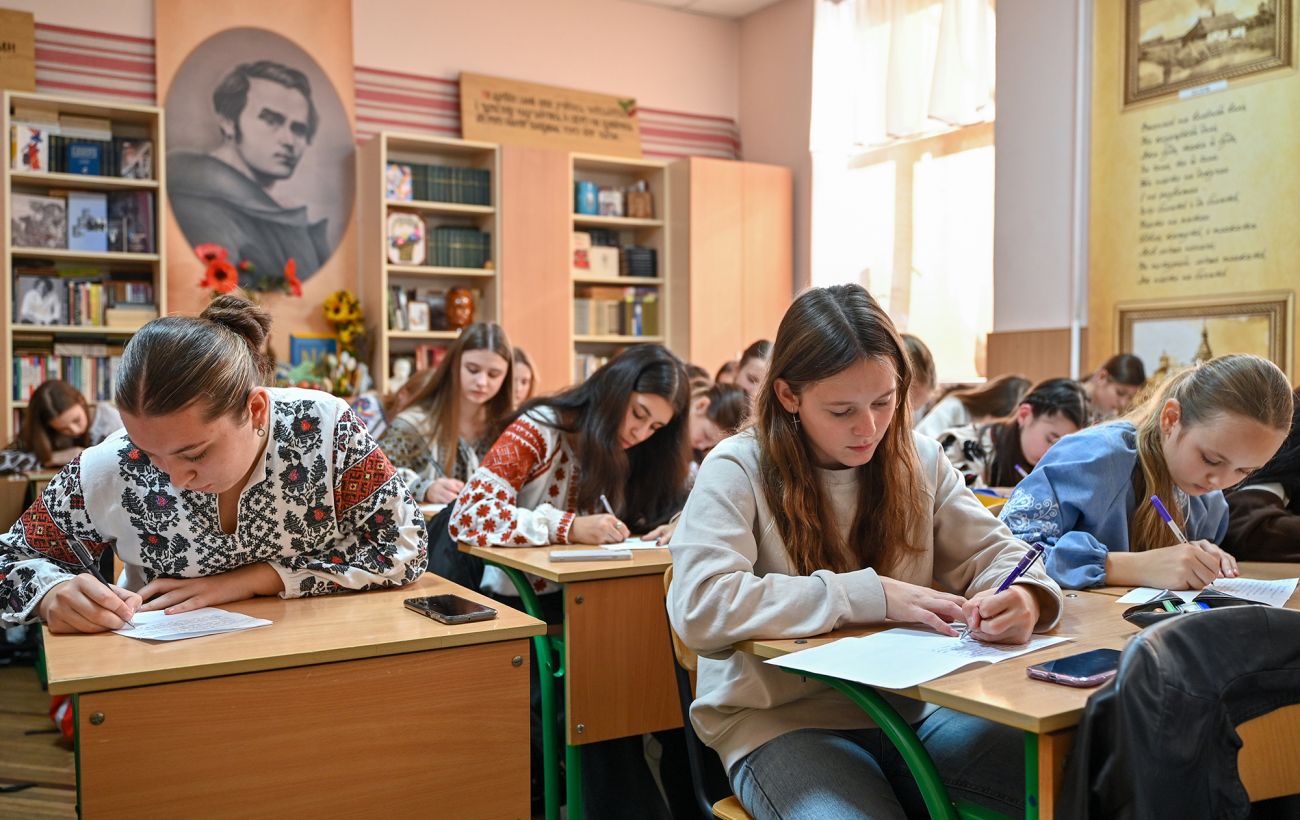 МОН встановило терміни навчання для шкіл у 2026-2027 роках: ключові дати та канікули
